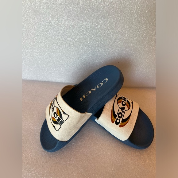 COACH CE496 Women's ULI SPORT SLIDE WITH STAMP CHALK SKY BLUE SHOE SIZE 5 - Picture 3 of 7